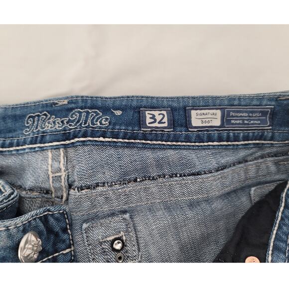 Miss Me Boot Cut Mid Rise Embellished Pocket Y2K 90s Denim Blue Jean 32 VTG - Picture 2 of 13